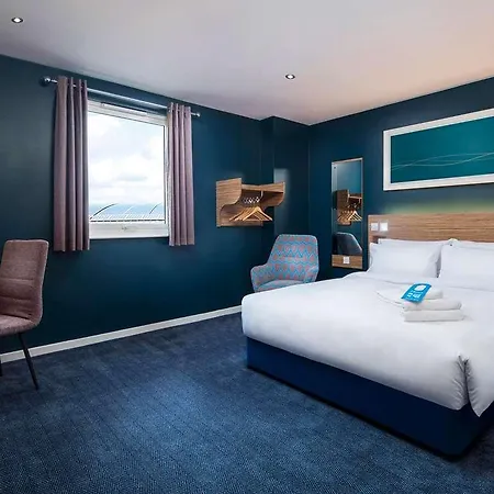 Travelodge Bull Ring Hotel 3*