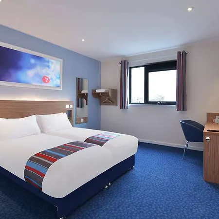 Travelodge Bull Ring Hotel 3*